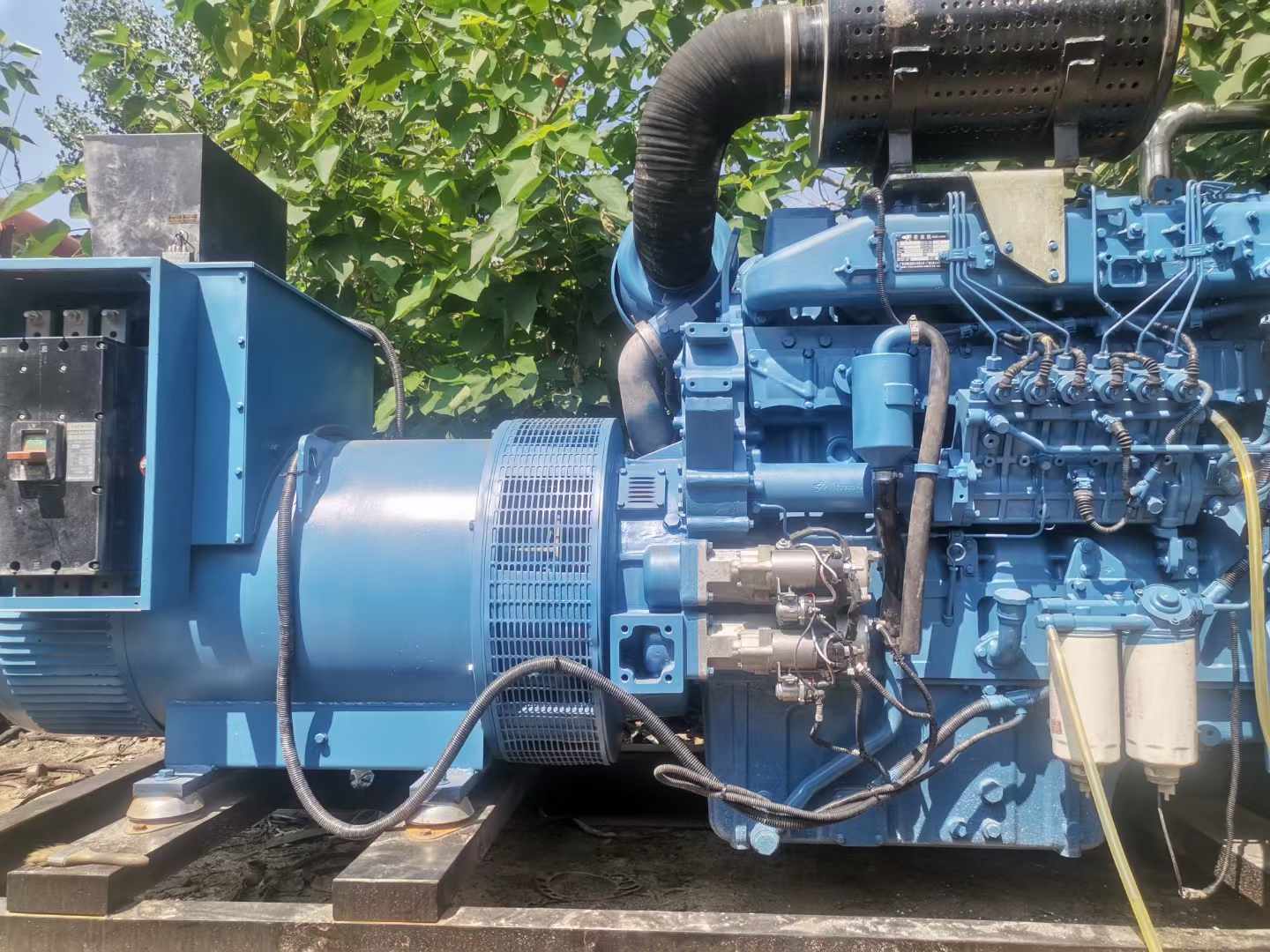弋阳详细说明降低 800kW 柴油发电机输出电流波动的方法